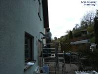Montagebeginn an der Überdachung